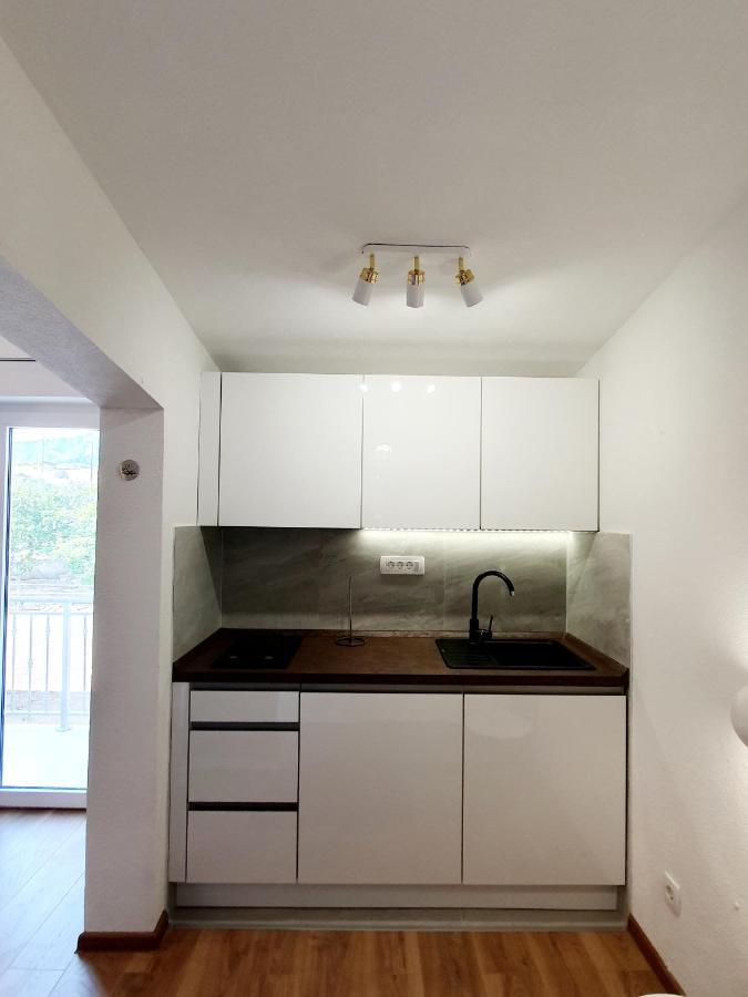 White House Apartments Dugi Rat Eksteriør bilde